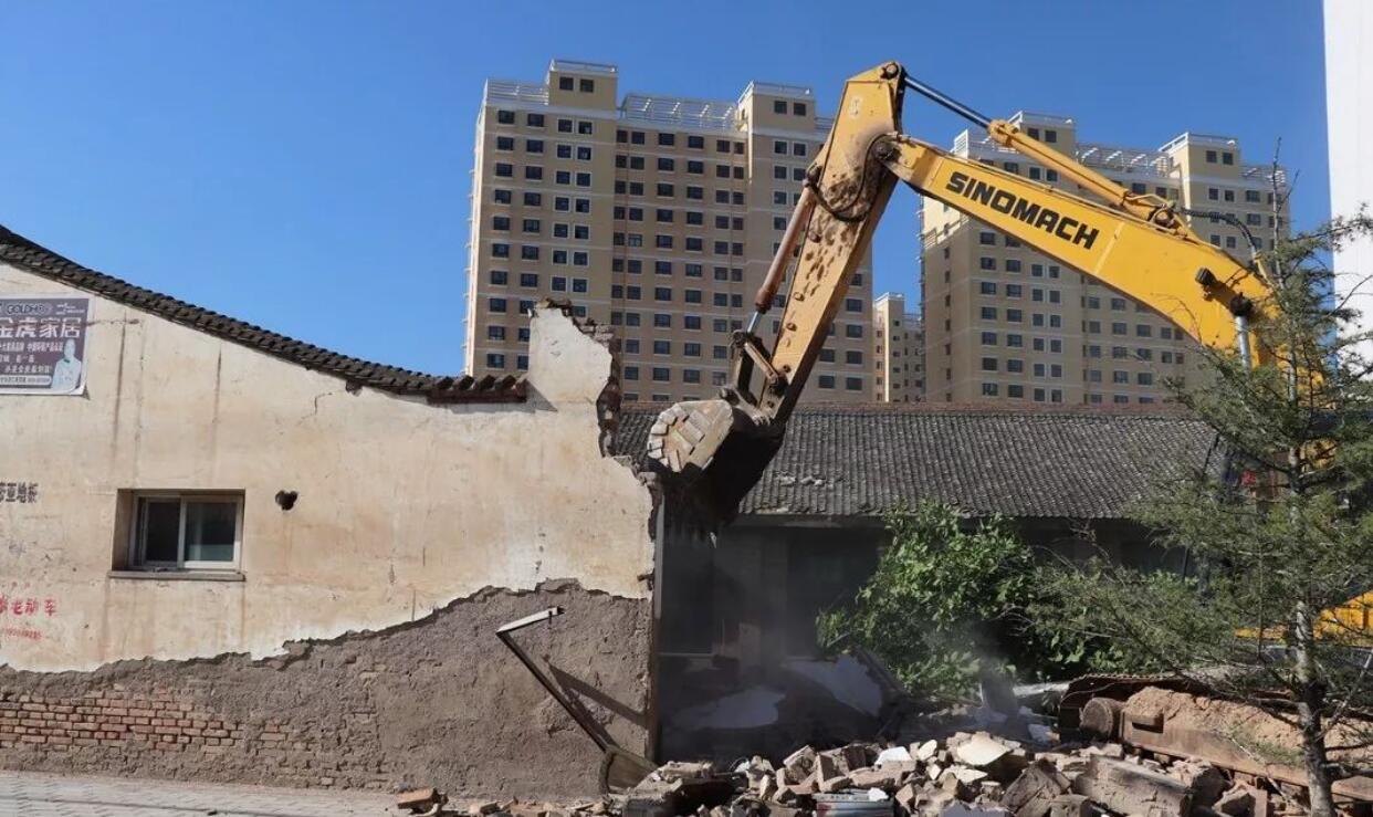 甘德建筑拆除